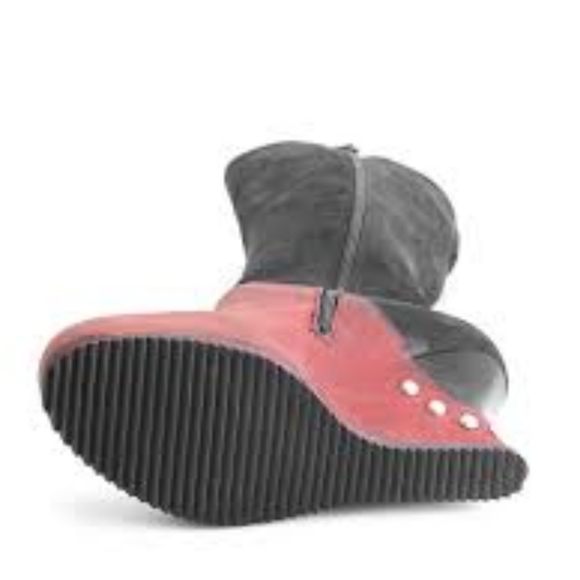 NIB Fluevog Conquer Signe boots - Picture 10 of 12